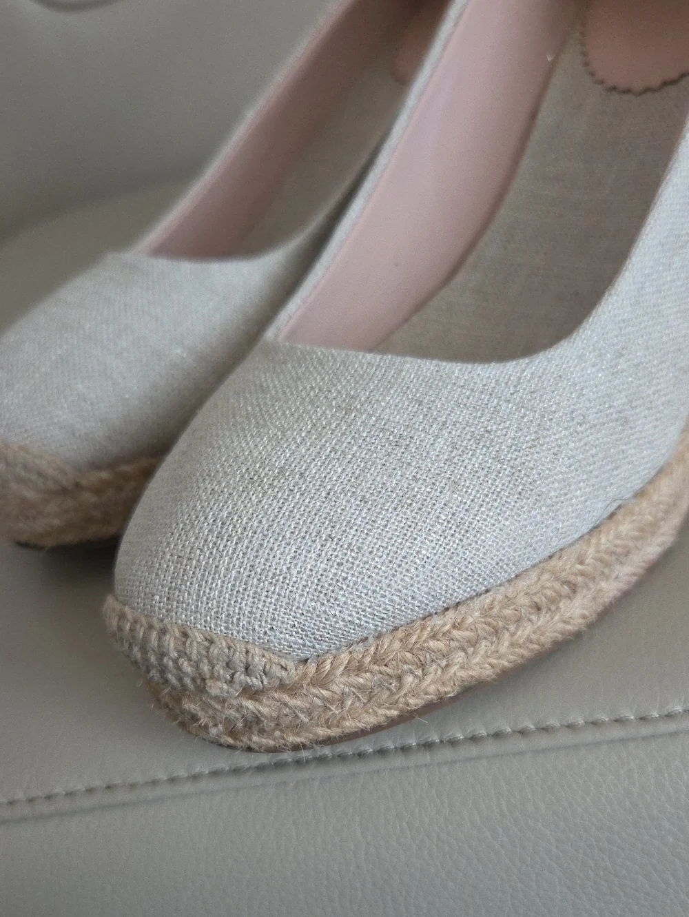 J. Crew Neutral Linen Espadrille Wedges with Pink Lining Size 9.5